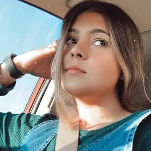 Meet your Posher, Eliza